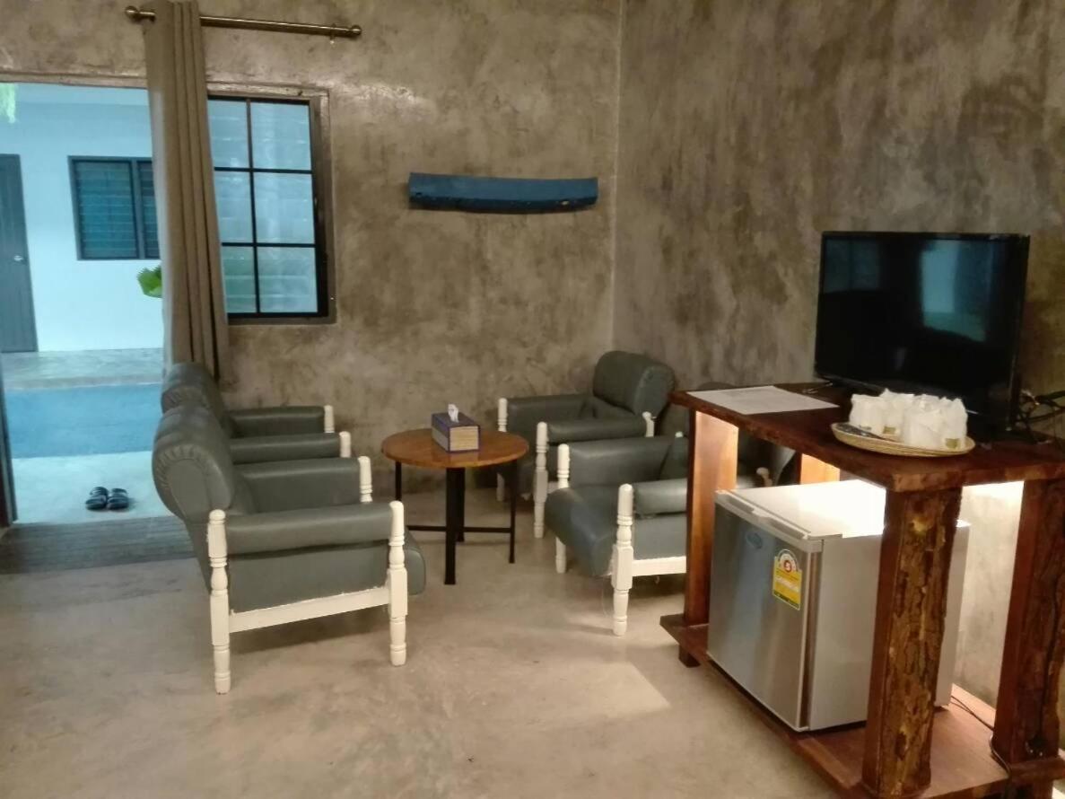 Sea Sand House Resort Klong Wan Exterior photo