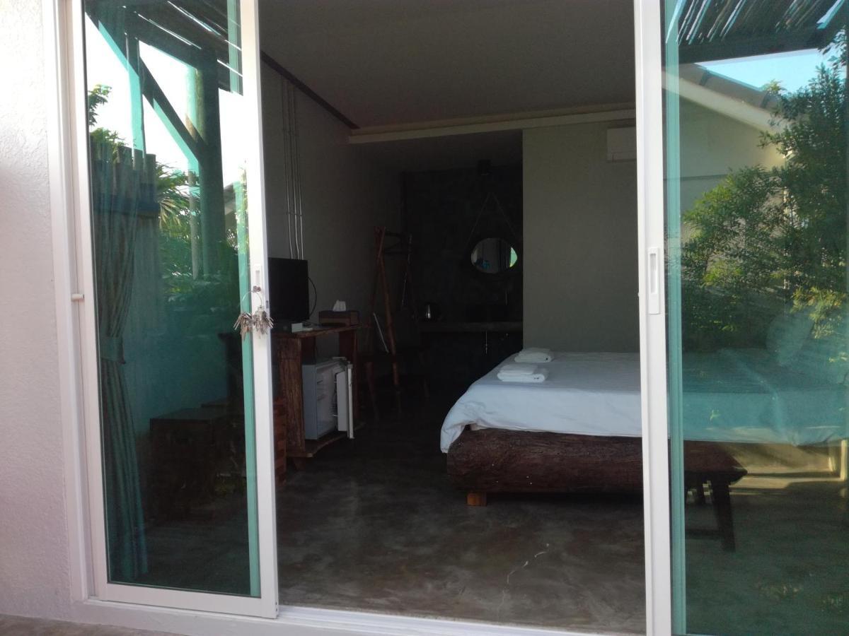 Sea Sand House Resort Klong Wan Exterior photo