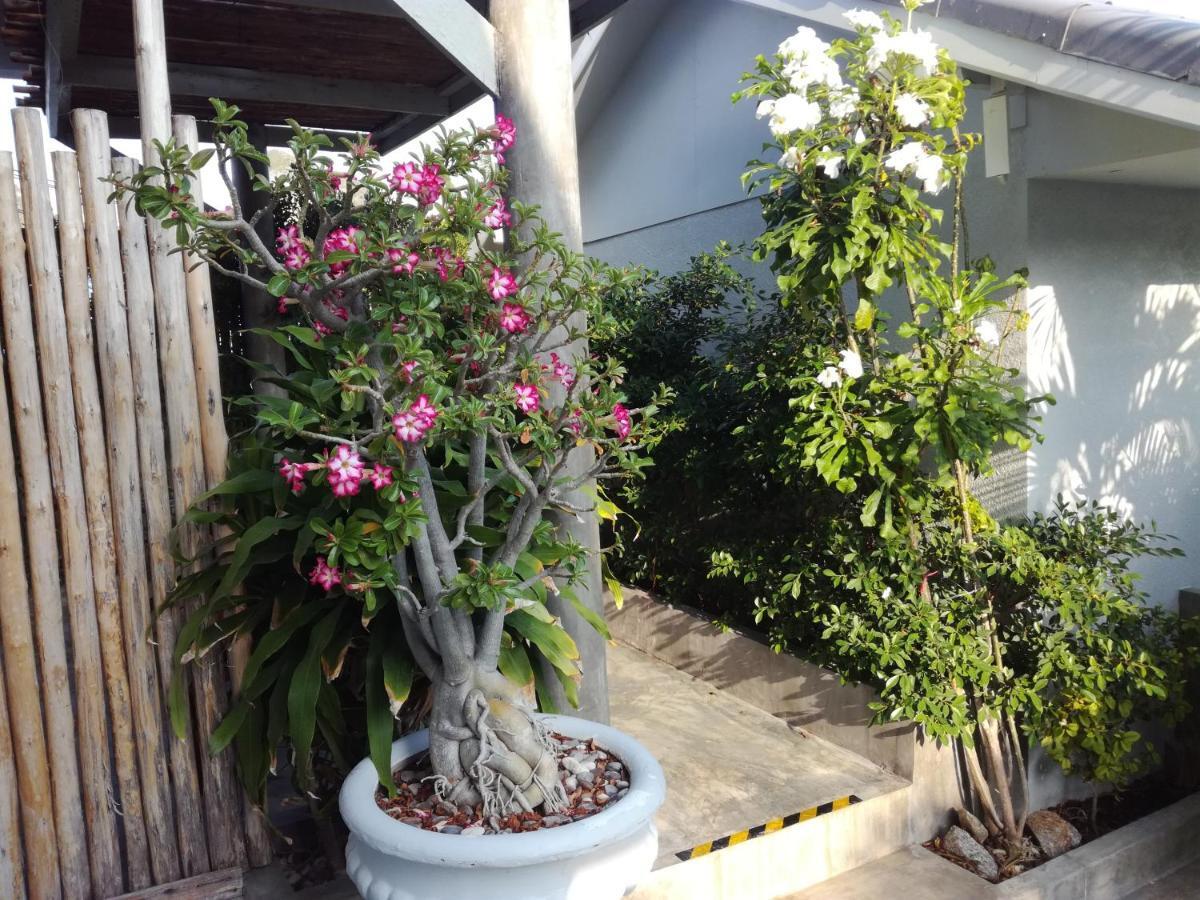 Sea Sand House Resort Klong Wan Exterior photo