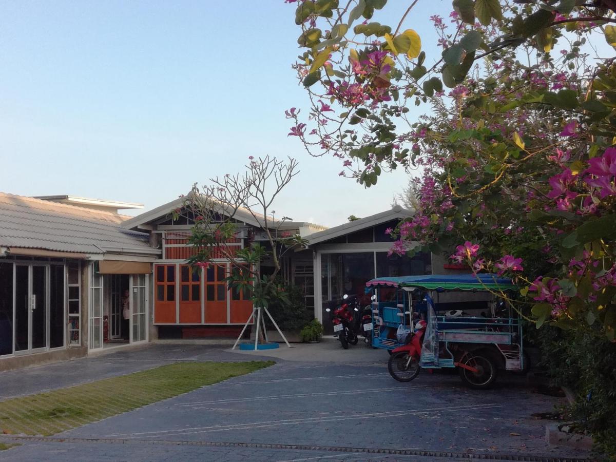 Sea Sand House Resort Klong Wan Exterior photo